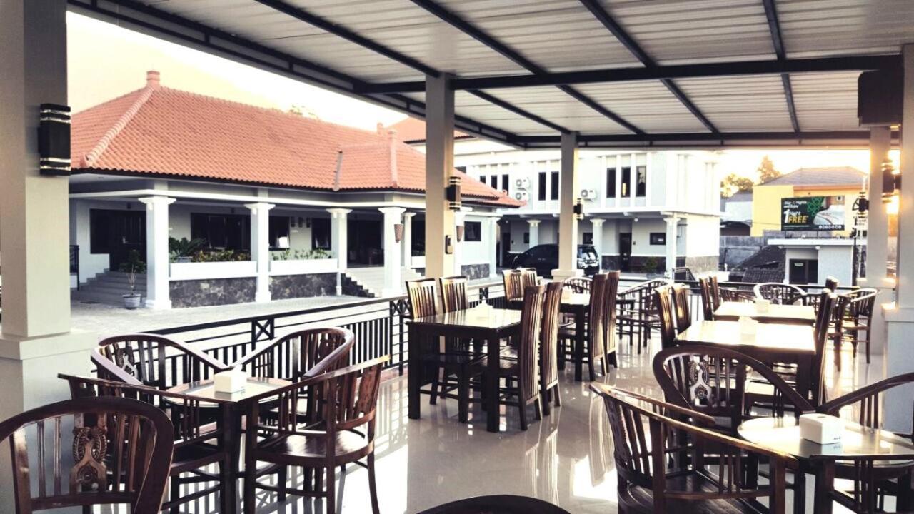 Avila Ketapan Rame Hotel Prigen Εξωτερικό φωτογραφία