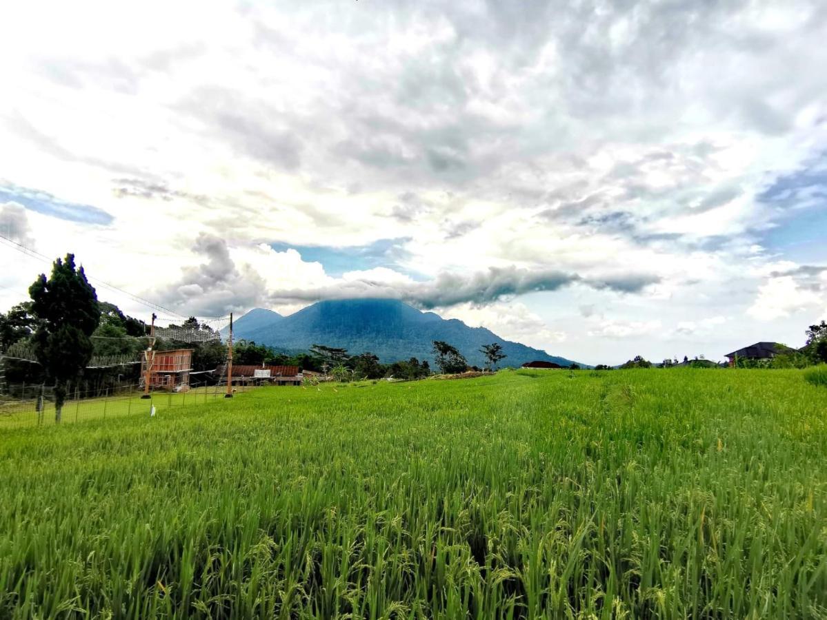 Avila Ketapan Rame Hotel Prigen Εξωτερικό φωτογραφία