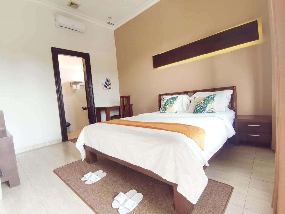 Avila Ketapan Rame Hotel Prigen Εξωτερικό φωτογραφία