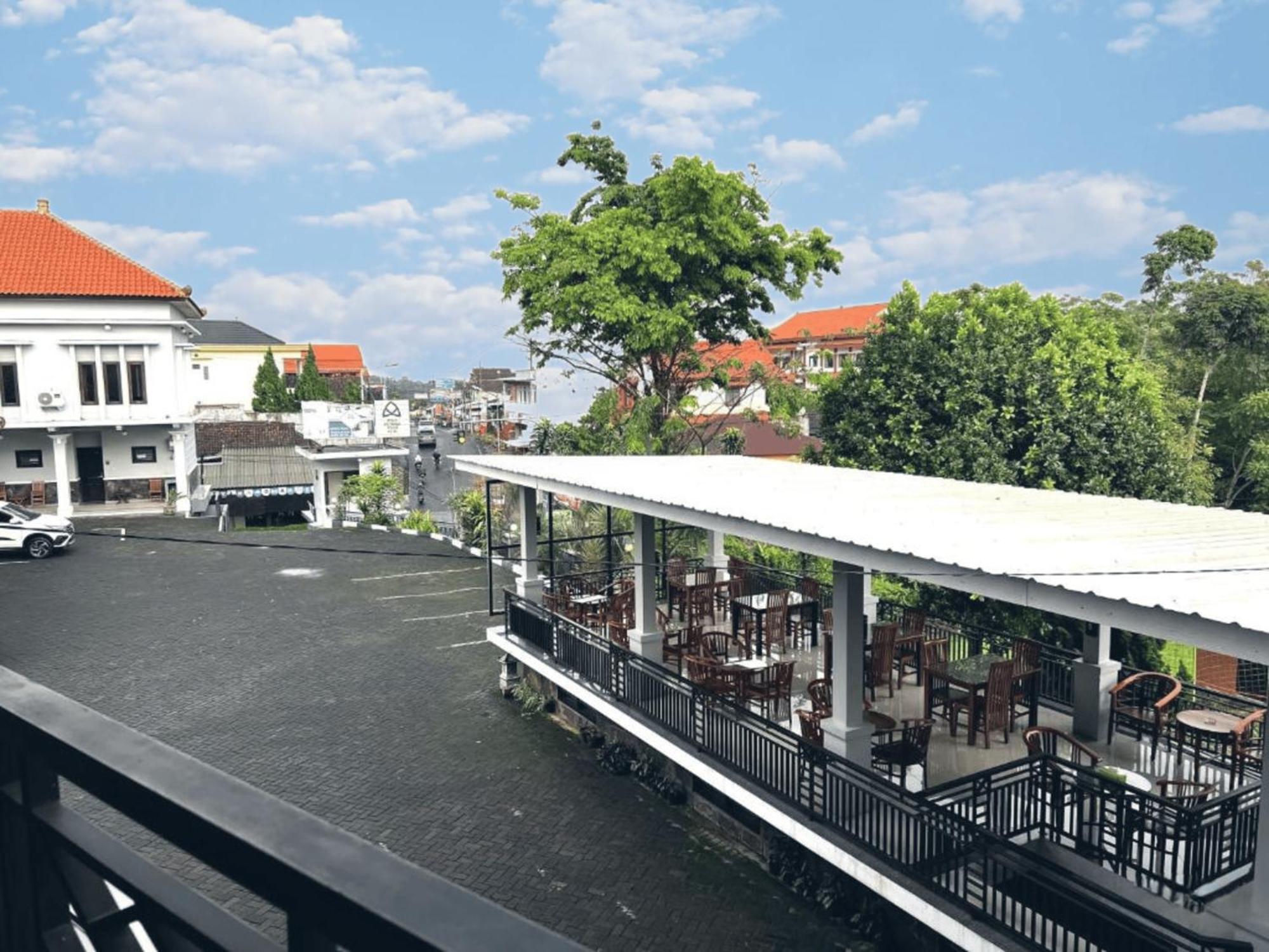 Avila Ketapan Rame Hotel Prigen Εξωτερικό φωτογραφία