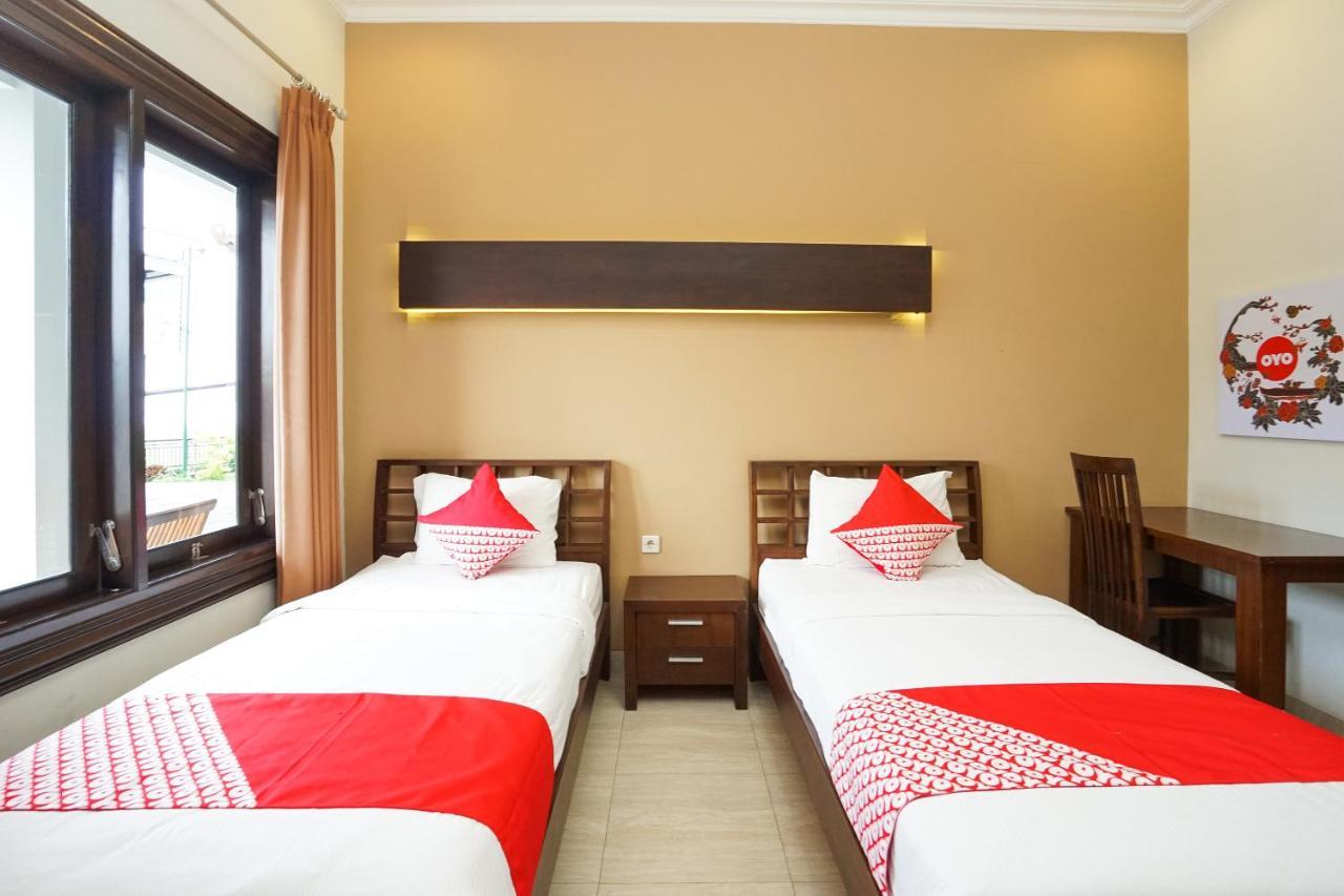 Avila Ketapan Rame Hotel Prigen Εξωτερικό φωτογραφία
